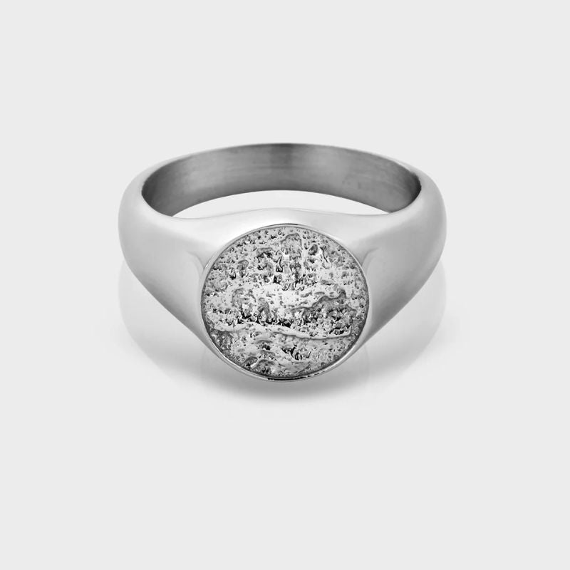 Hammered 1 of 1 Ring