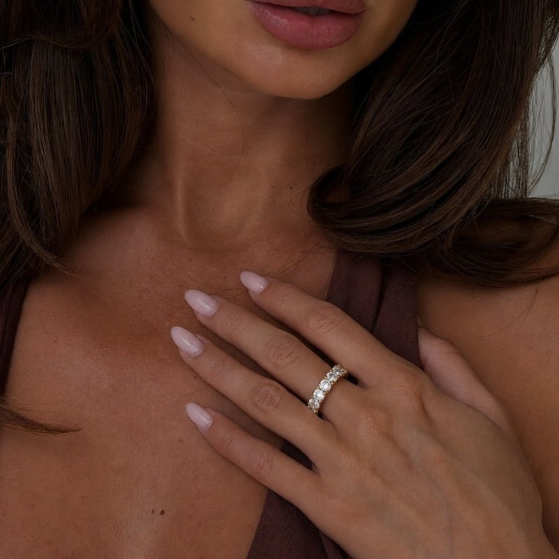 Pavé CZ Cluster Ring - Macie | Monrich