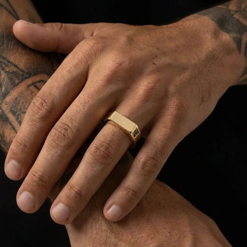 Side Emerald Ring