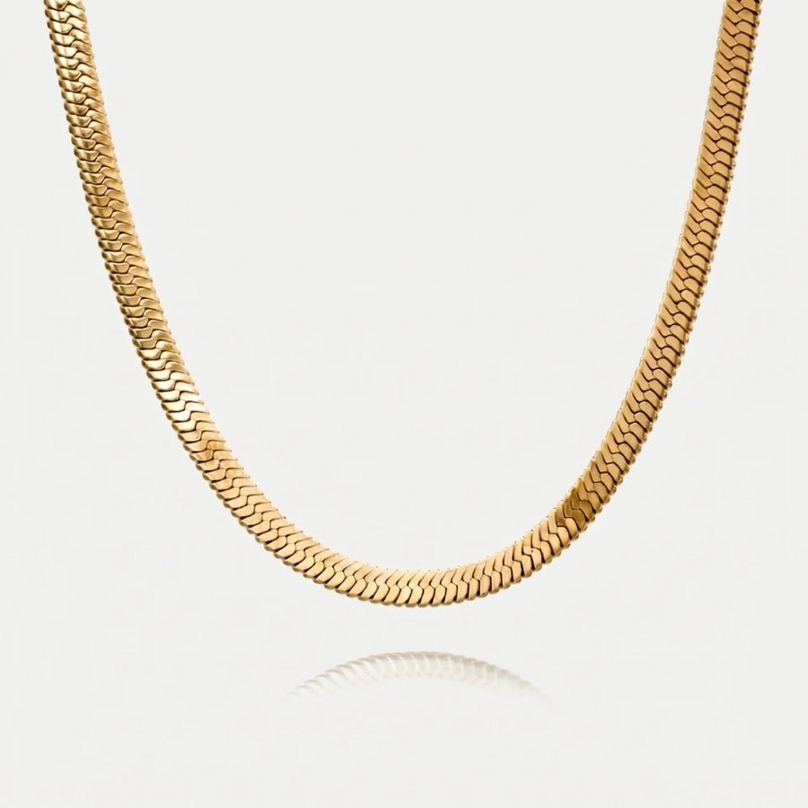 The Herringbone Chain in 18K gold or silver finish