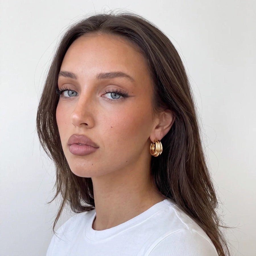 Gold Huggie Earrings - Ripple Ridged | Monrich