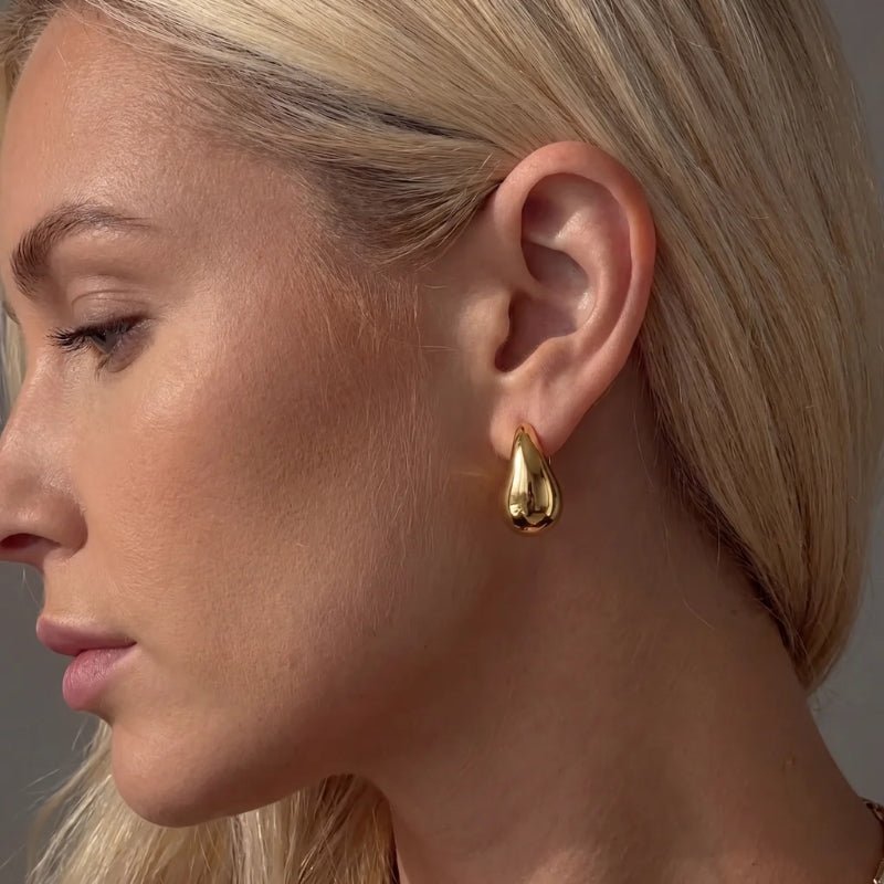 Teardrop Earrings - Chunky Drop Gold | Monrich